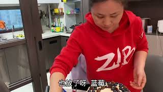 老婆千里回长沙，给儿女过生日，亲自下厨做五菜一汤