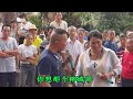 用杜十娘调唱山歌，他们又是新创作，太精灵了。