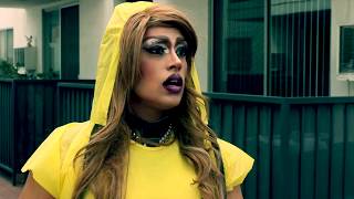 IT Drag Parody-Salina EsTitties: She Floats Too