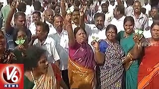 AIADMK Activists Celebrates After Election Commission Allotting Two Leaves Symbol | V6 News