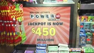 Американская лотерая Powerball: почти миллиард долларов для счастливого участника