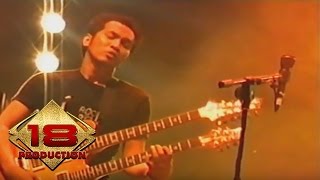 Slank - Bendera Setengah Tiang (Live Konser Serang 11 November 2006)