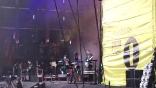 Fall Out Boy - Save Rock And Roll - Leeds Festival 2016