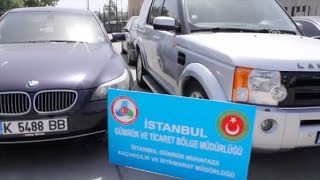 Gümrükte takılan milyonluk arabalar