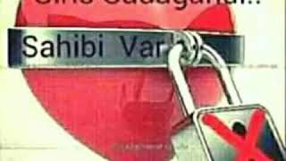 Biri var adini demiyecem...❤
