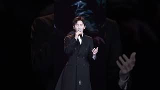 Download [Fancam] Zhang Zhehan sings 'A Love Letter to Filmmakers' Clip 1张哲瀚《给电影人的情书》 mp3
