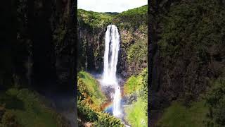 🇰🇪Karuru Falls