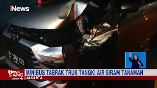 Sopir Diduga Tak Konsentrasi, Minibus Tabrak Truk Tangki Air di Pancoran #iNewsSiang 03/12