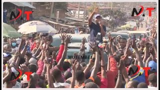 JOHO!JOHO!JOHO!KAWANGWARE YOUTHS CHANTS AS THEY SHOW LOVE TO GOVERNOR 001!