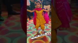 #dhol #dance #bhangra #shorts #cute #enjoy #happy #beautifulgirl #viral