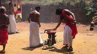 KERALA SPECIAL TEMPLE PROGRAM PALLVELERI AND KOMARM THULLAL(പാൽ വെള്ളേരി ,കോമരം തുള്ളൽ )