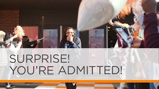 UT Staff Surprises Newly Admitted Students