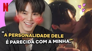Song Kang reage às suas cenas românticas em k-dramas | Netflix Brasil