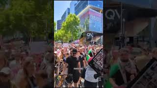 Thousands attend Free Palestine rally in Melbourne