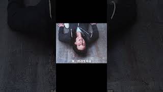 《曲面》女人醒來被困在懸崖上，只要一動就會有生命危險，緊張 #奇奇電影 #恐怖 #玄幻 #電影解說 #驚悚片