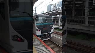 JR品川駅にて🚃E257系とE657系とのツーショットをとらえた瞬間✨😍