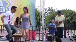 Las Cafeteras - La Bamba Rebelde (Dodger Stadium 2013)