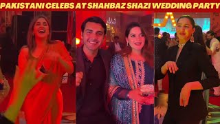 Minal Khan Mahira Khan and Kubra Khan Dance Togather At Wedding Party
