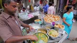 ^Muni - Old Delhi - 'Paapd Chaat Stand (Street Food)'