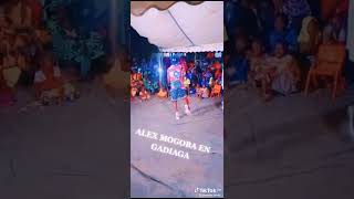 Alex Mogoba officiel