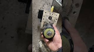 Remove motor repair ABS Car Prius Years2007🔧👨🔧