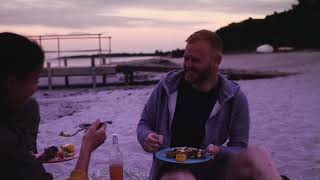 Små øjeblikke med Kosan Gas på stranden med vennerne (mellem)