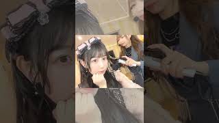 SKE48井上瑠夏ちゃんの髪を巻く野村実代ちゃん