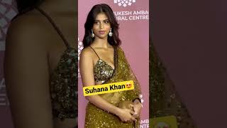 OMG😍Shahrukh Khan’s Daughter Suhana Khan Looking So Beautiful🤩In Golden Saree🥰#shorts#suhanakhan