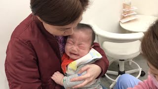 BUBU 打針 哭哭 超心疼 ...下一秒撩護士 阿姨超傻眼?!｜7M6D