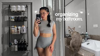 DEEP CLEANING \u0026 ORGANIZING MY BATHROOM 🫧 cleaning motivation for ￼2025