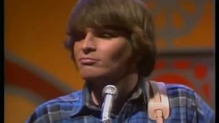 Creedence Clearwater Revival   Proud Mary 1969 HQ Audio, Ed Sullivan Show