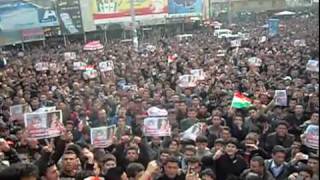 parents of a martyred = باوك و دايكى شةهيديك