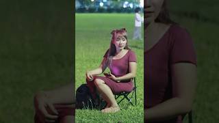 Ambil sandalnya tante cantik kebingungan lucu bgt #prank #shorts #viralvideo #trending #funny