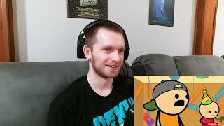 Reacting to Cyanide \u0026 Happiness Compilation 1