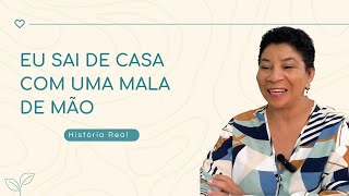 Saí de casa com uma mala de mão