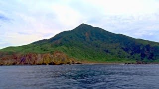 宜蘭頭城龜山島環海繞島航行3/4龜背 Sailing around the Guishan Island, Yilan (Taiwan)