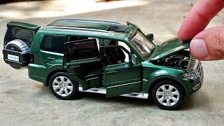 Unboxing of Mitsubishi Pajero 1:32 Scale Diecast Model