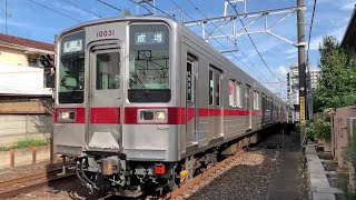 東武東上線　東武10030系10031F 加速しながらの踏切通過