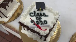 Houston bakery offering free cakes to Class of 2020