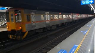 2233次瑞芳發車經由山線開往嘉義的EMU715+EMU716阿福號區間車，236次樹林發車經由北迴線開往花蓮的DR3100型九輛編組柴聯自強號