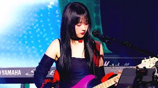 [4K] 241123 QWER 히나 Get Jinxed 겟징크스 직캠 @아케인 시즌2 팬 페스트 | QWER HINA 4K FOCUS CAM 'Get Jinxed'