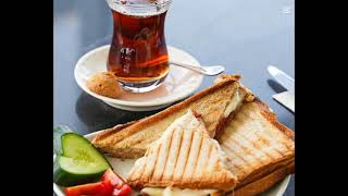 Çay ile Tost her şeyden daha güzel