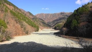 丹沢・晩秋のユーシン渓谷（玄倉ゲート前駐車場～ユーシン～箒杉沢分岐）