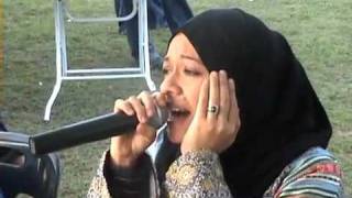 Sharifah Khazif Fadzilah-International Quran Reciter - YouTube.FLV