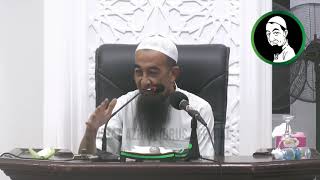 Hukum Perempuan Bersukan Dihadapan Lelaki - Ustaz Azhar Idrus