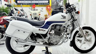 Bồ câu trắng, honda CB250 ,đời 2004, dòng xe đặt chủng ,nguyên zin ,máy móc chưa bung đầu ,cực đẹp.