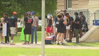 'No Trump, no KKK, no fascist USA' | San Marcos protesters chant in support of George Floyd | KVUE