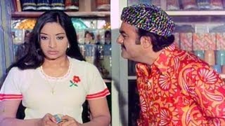 A Shopkeeper Misbehaves With Julie - Julie | Sridevi Best Movies