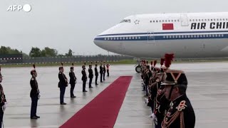 Il presidente cinese Xi Jinping e' arrivato in Francia per incontro con Macron