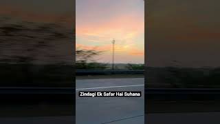 Zindagi ek safar hai suhana #kishorekumar #kishorekumarsongs #expressway #speed #car #view #sunset
